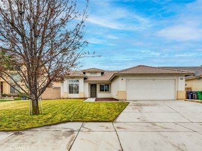 2018 E Jenner St, Lancaster, CA, 93535