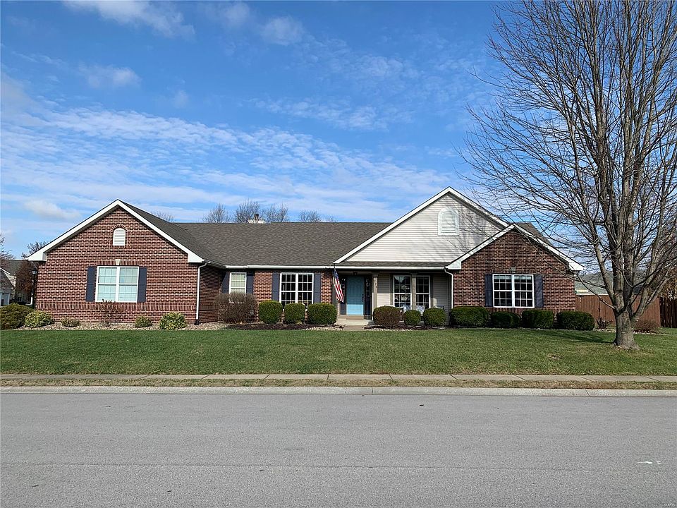 1st image of 274 Henrietta Dr