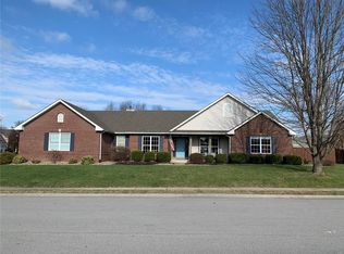 274 Henrietta Dr, O'Fallon, IL 62269