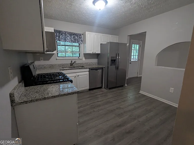 2153 Cherokee Valley Cir — Photo 4