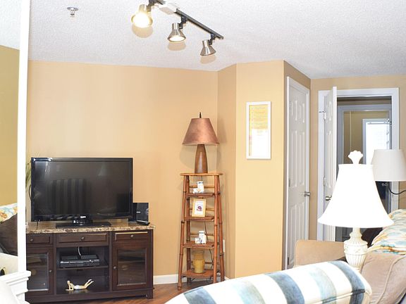 5th image of 3 Pearl Ave