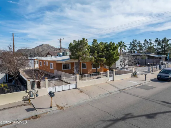 129 Encino Dr, Sunland Park, NM 88063