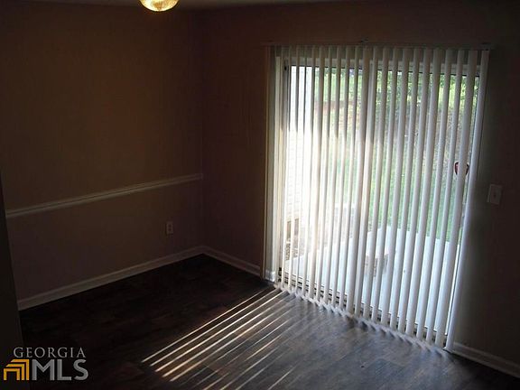 5th image of 1746 Bob White Ln SE
