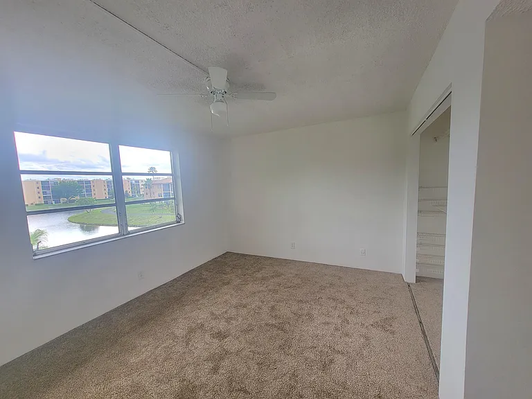 7900 NW 50th St #304 — Photo 11