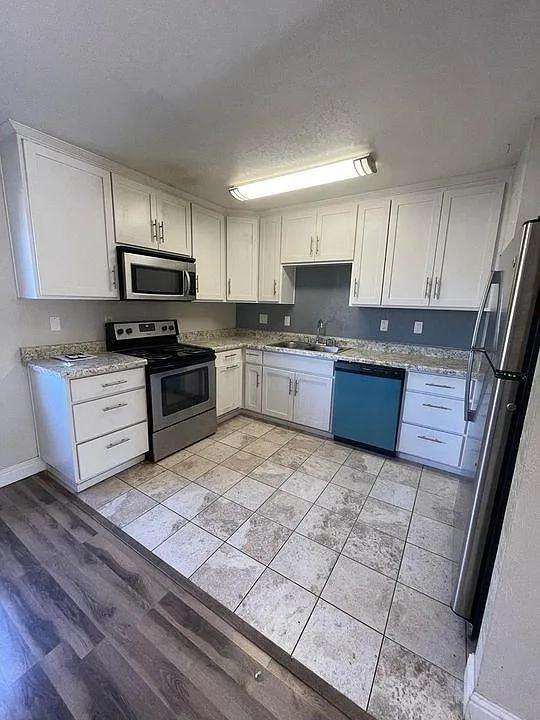 Floor plan 2 bedroom 1 bath