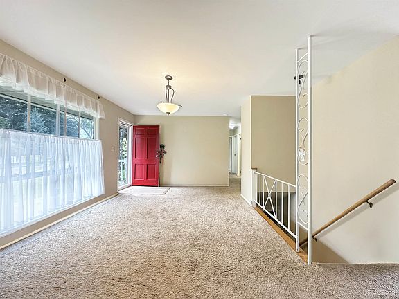4th image of 2109 12th Ave S