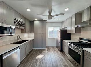 1027 Roswell Ave #4, Long Beach, CA 90804