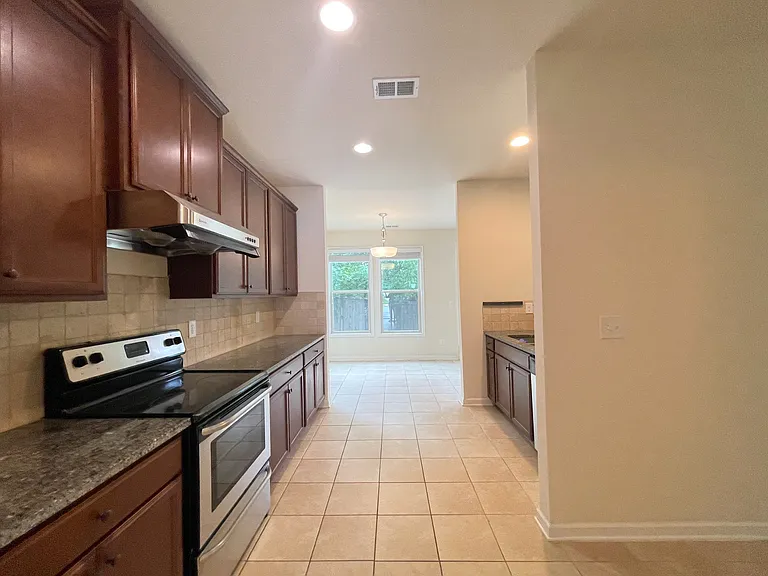 3317 Arkose Dr — Photo 11