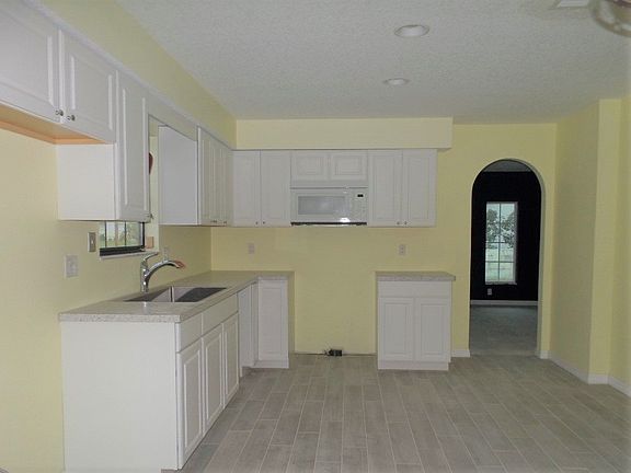 3rd image of 566 W Tropic Way #1