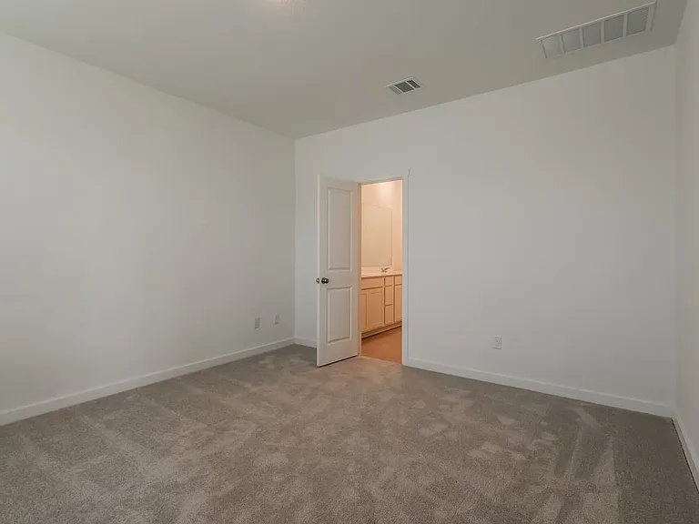 11515 Cedar Close — Photo 31