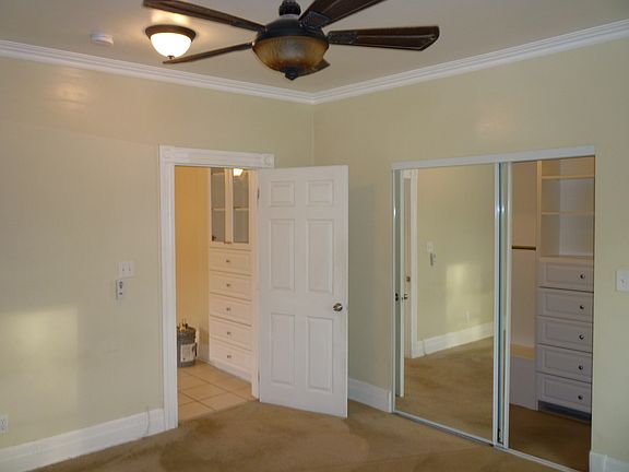 5th image of 1106 N Raymond Ave #1104