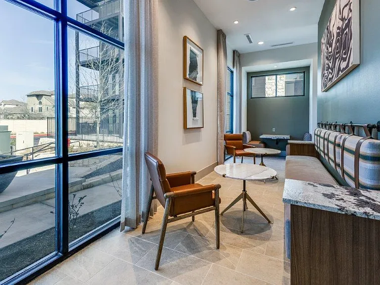 Aura High Pointe — Photo 29