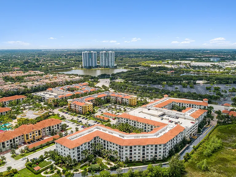 The Retreat at Sawgrass Village — Photo 35