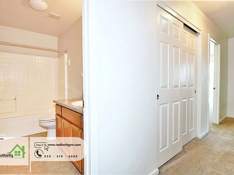 22375 Rio Alto Dr #A — Photo 9