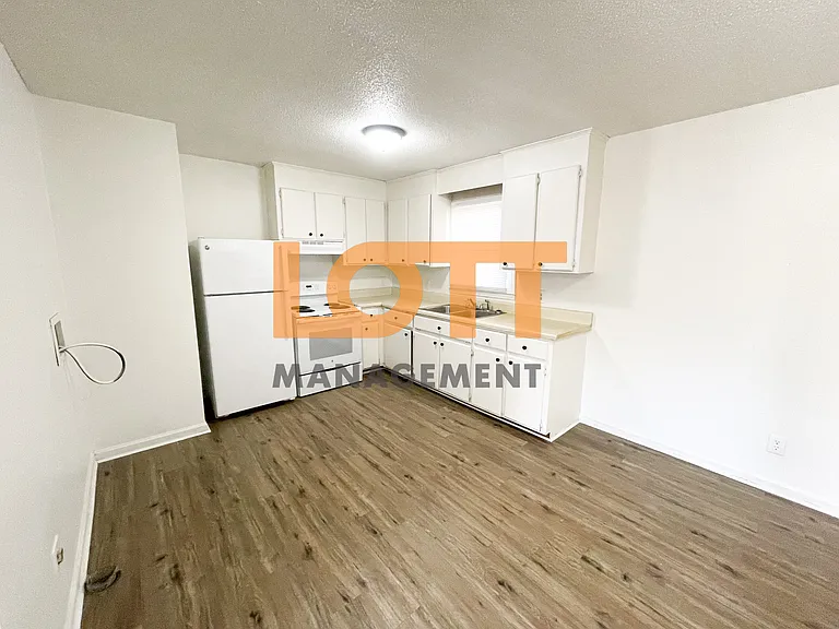 412 Sullivan Street Ext #B — Photo 9