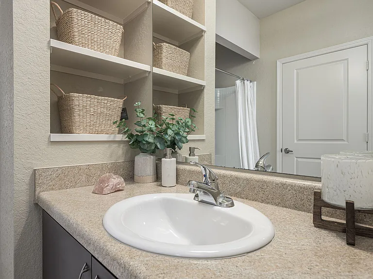 Spring Creek Apartments — Photo 30