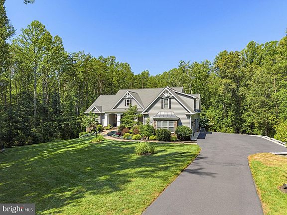 3rd image of 14484 Alphin Ln