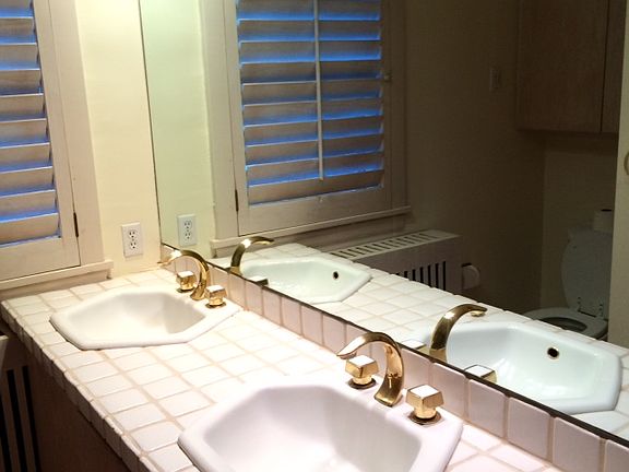 Upstairs bathroom