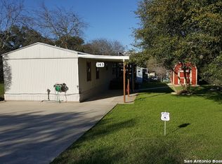 143 Oakridge St, Canyon Lake, TX 78133
