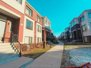 33 Thomas Armstrong Ln, Richmond Hill, ON L4C 5S6