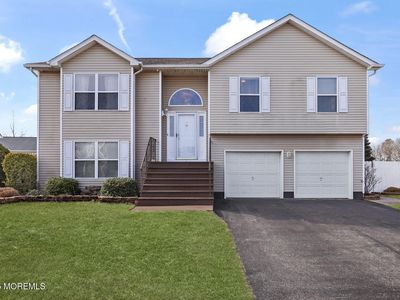 10 Deborah Lane, Howell, NJ, 07731