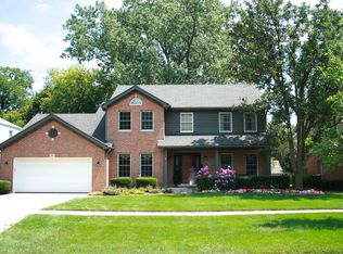 217 N Douglas Ave, Arlington Heights, IL