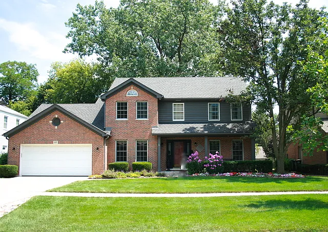 217 N Douglas Ave photo 1