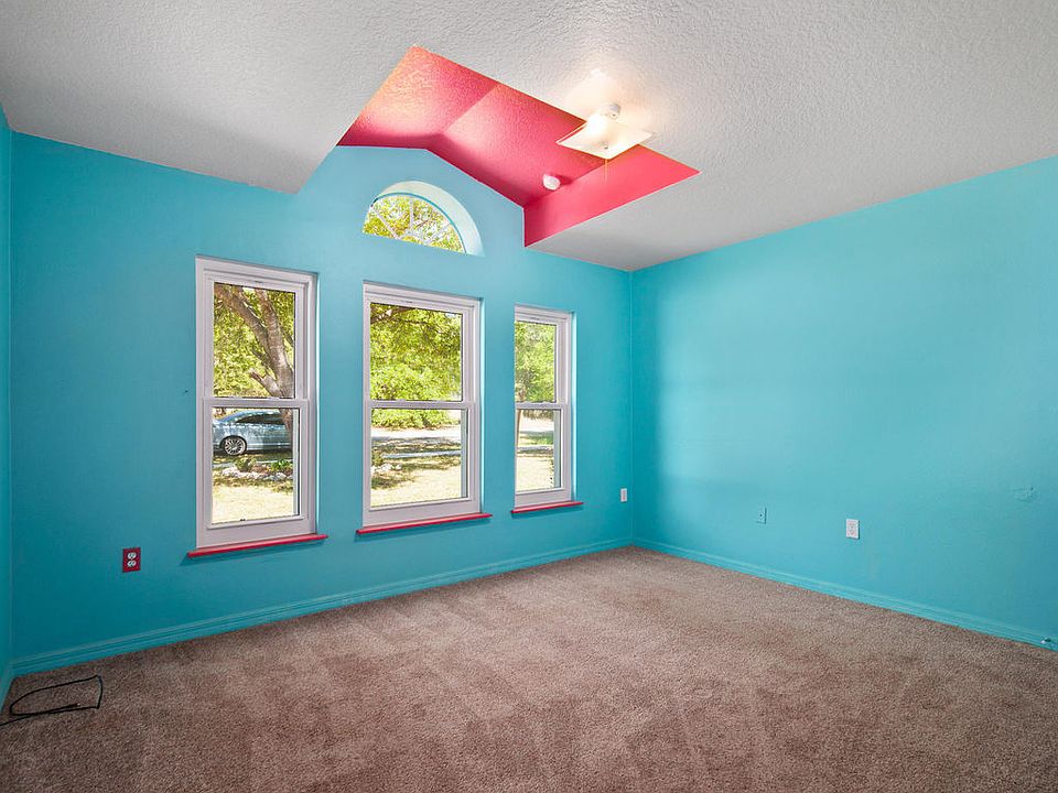 1st image of 244 Marion Oaks Trl