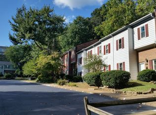 141 Scarborough Pl, Charlottesville, VA 22903