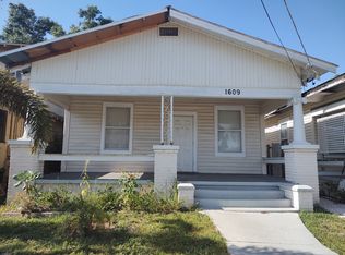1609 E Lake Ave, Tampa, FL 33610