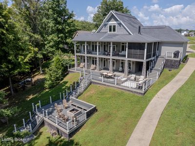 824 Patriots Landing Ln, Falls Of Rough, KY, 40119