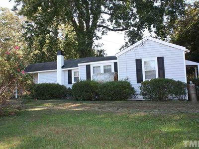 301 E Broad St, Fuquay Varina, NC, 27526