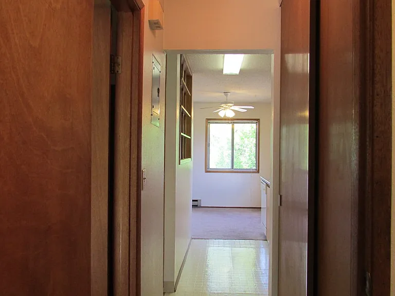 11900 SW 5th St — Photo 5