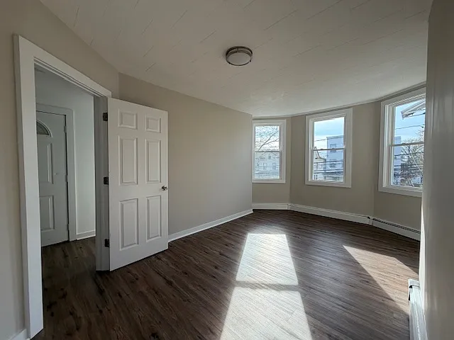539 Jefferson Ave — Photo 17