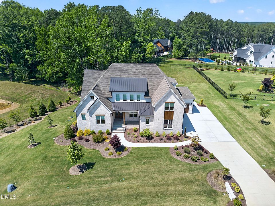 1st image of 8909 Grand Highland Way