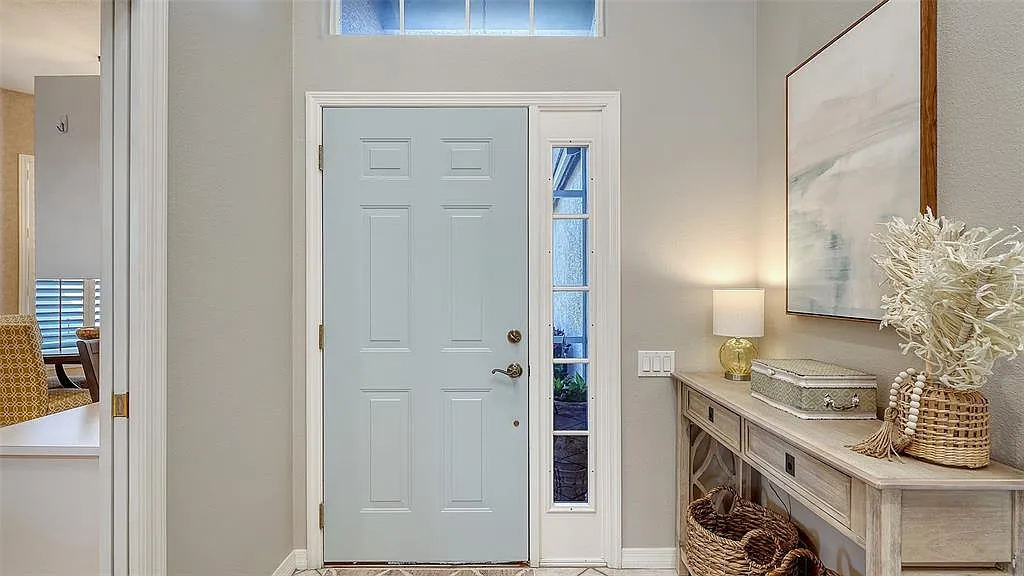 2 bed, 2.5 bath, 2147 sqft, $6,500 — Photo 4