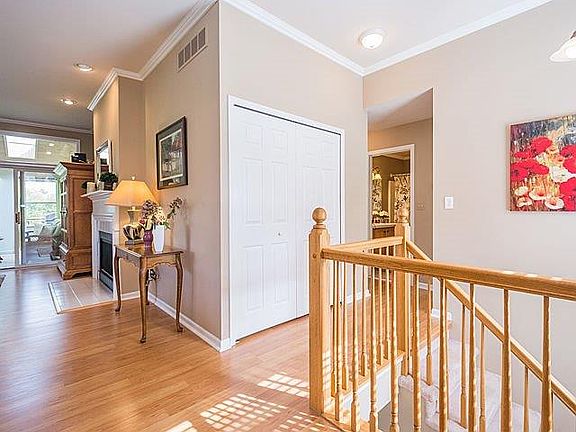 5th image of 4851 Lone Oak Ct