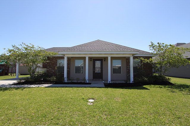 1st image of 180 Millstone Dr