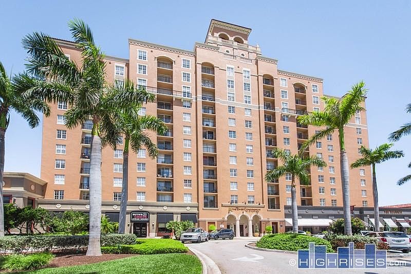 Tower Condominium is right next to the Kravis Performing Art Center. Short Walking distance to many restaurants, shops, movie theater and Publix.