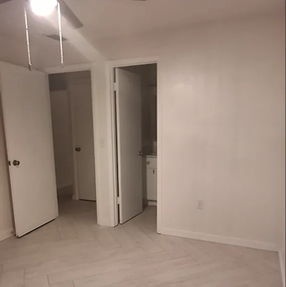 12240 Eastcove Dr — Photo 6