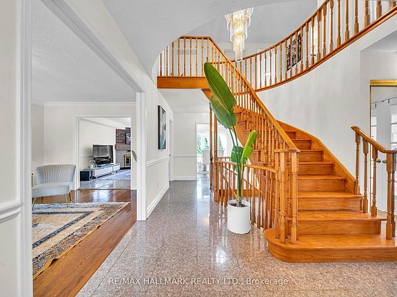 4th image of 58 Alexis Rd
