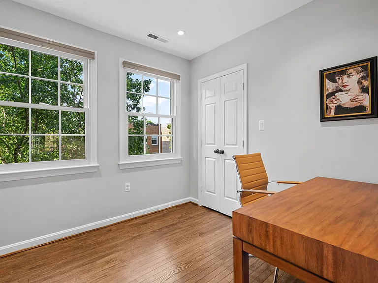225 C St NE #63 — Photo 10