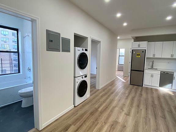3rd image of 219 E 32nd St APT 5C