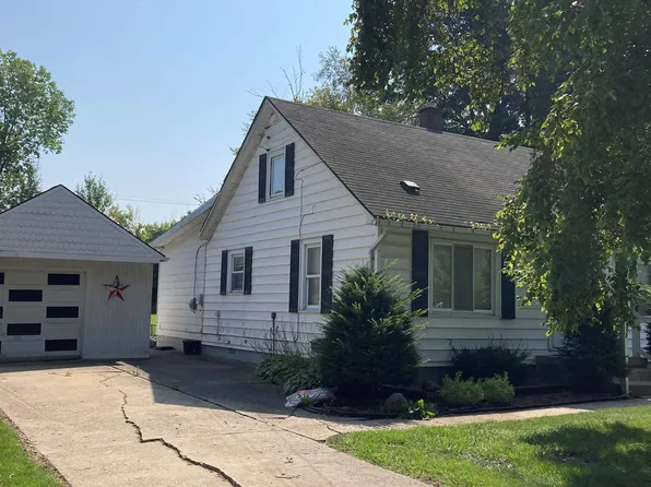 4167 Pineport St, Bridgeport, MI 48722