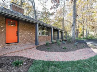 12113 Stirrup Rd, Reston, VA 20191