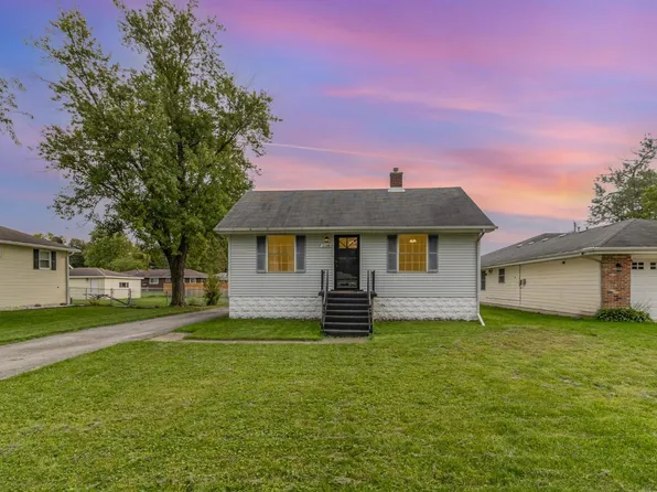 2628 Martha St, Highland, IN 46322