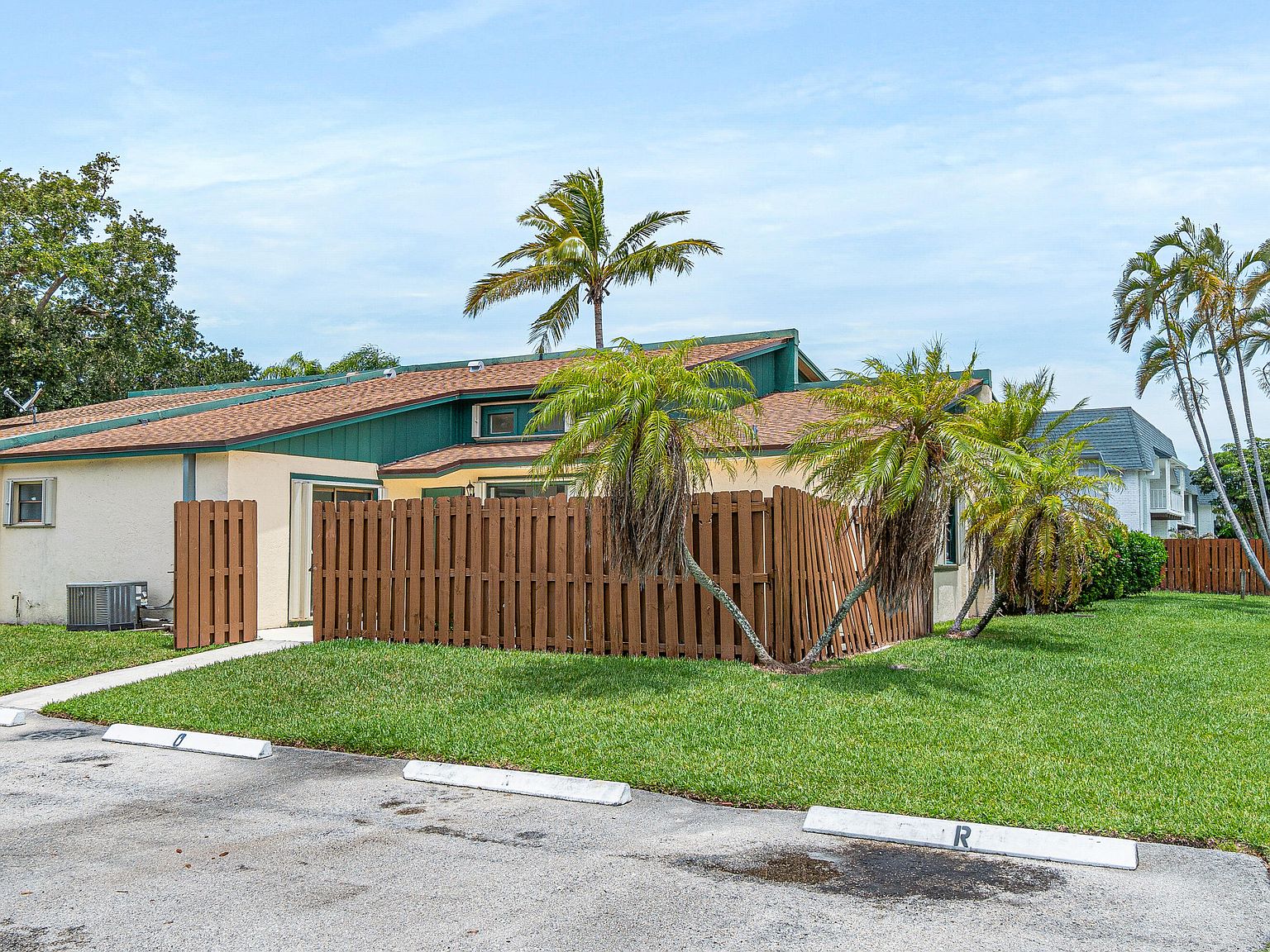 1004 Manor Dr, Palm Springs, FL 33461 Zillow