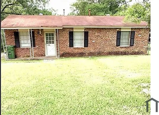 4 bed, 1011 sqft, $1,400 — Photo 2