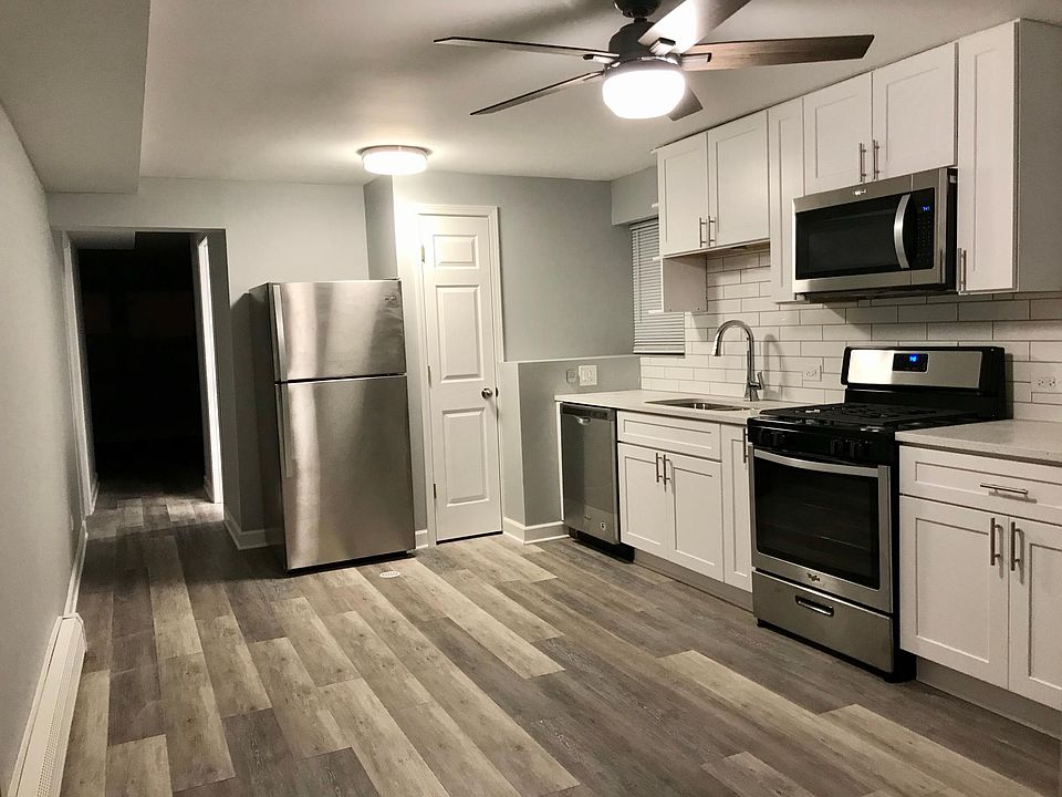 1st image of 8257 W Lawrence Ave #3