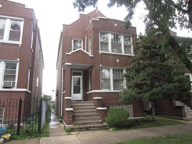 2nd image of 4626 S Albany Ave